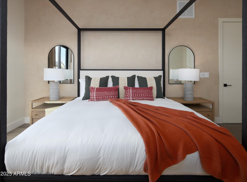 PropertyImageCo_13697N88thPl_WEB_5