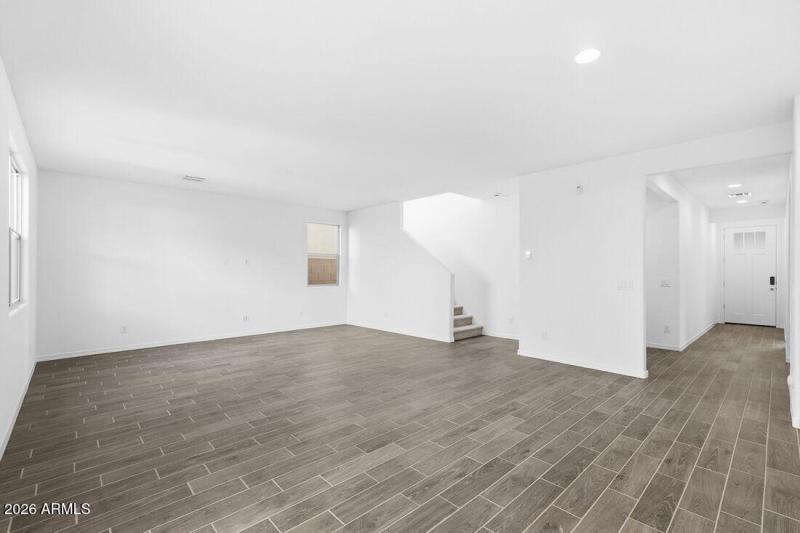 25224 N 165TH Lane - Ready Now!