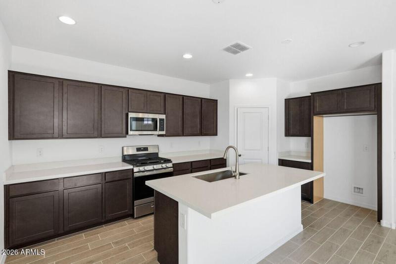 25204 N 165TH Lane - Ready Now!