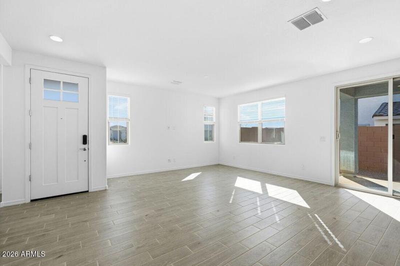 25204 N 165TH Lane - Ready Now!