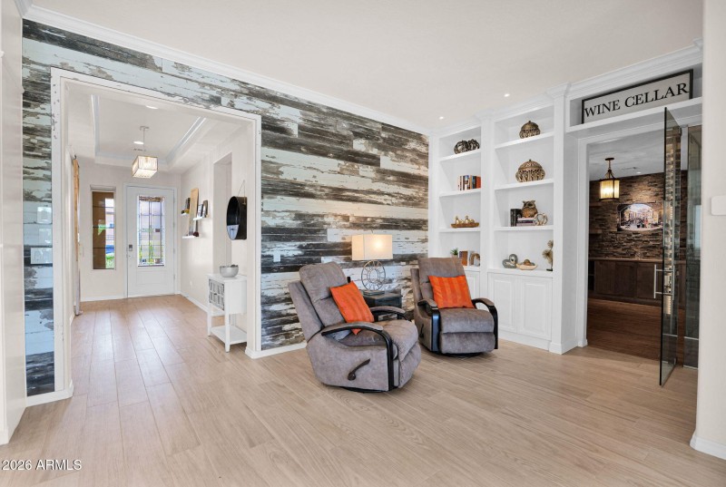 Many Build In Cabinets