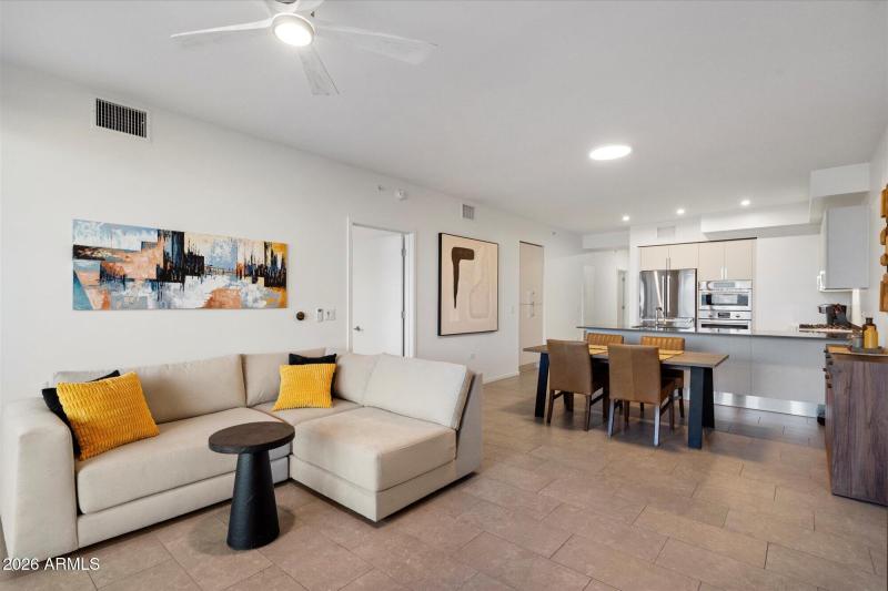 Bright Open Floor Plan