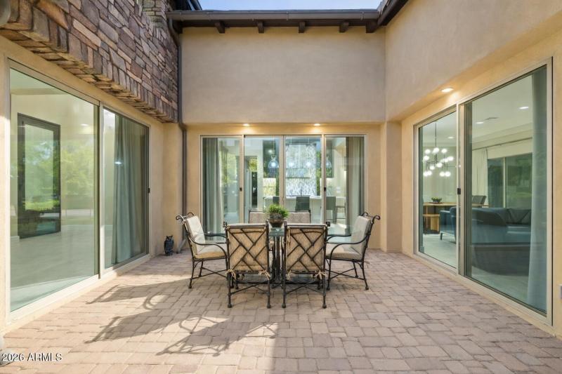 Private dining courtyard