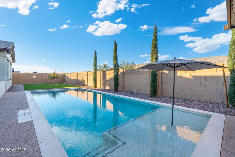 37-web-or-mls-DSC09375-HDR-Edit