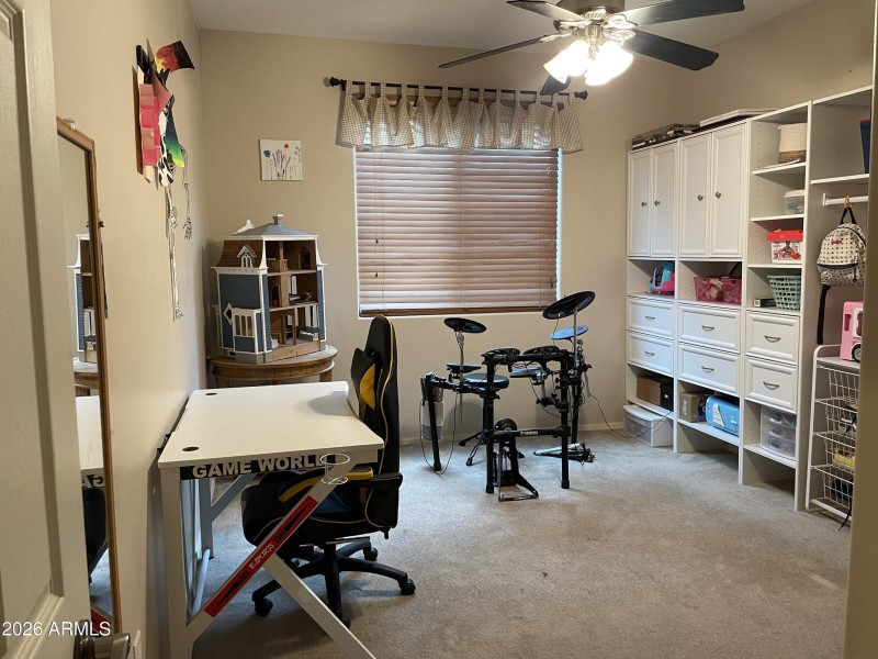 Guest Bedroom (5)Downstairs