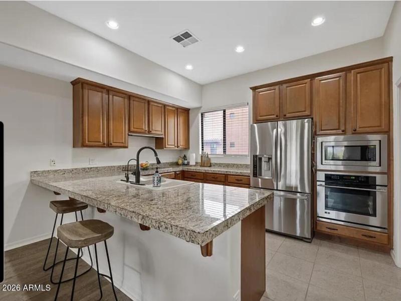 Screenshot_20251206_211033_Gallery