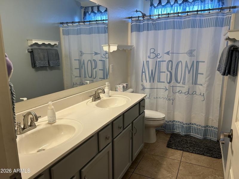 Upstairs Guest Bathroom