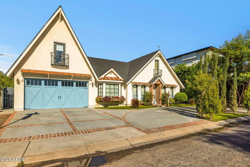 36-web-or-mls-896A7007