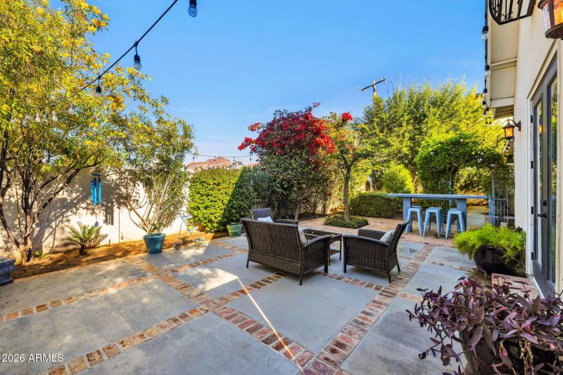 38-web-or-mls-896A7156