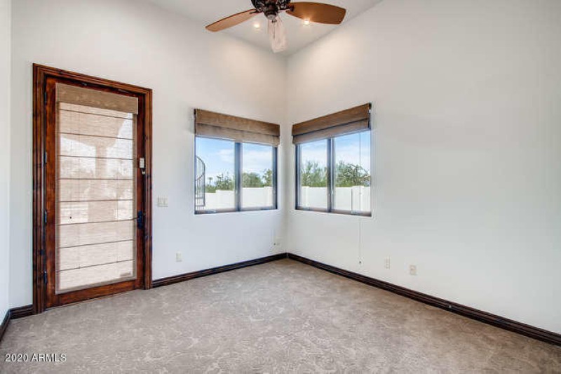 Private room in master