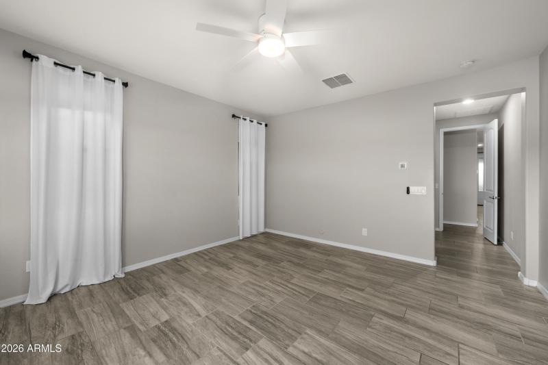 12580-East-Nandina-Pl-31