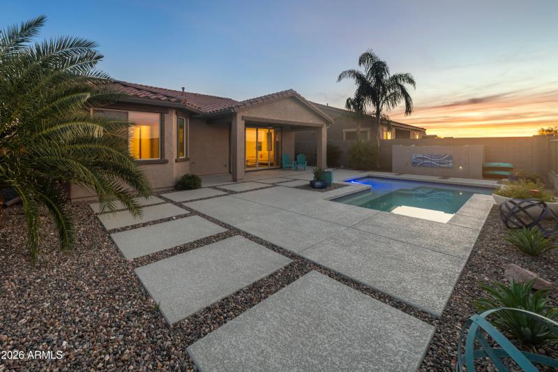 12580-East-Nandina-Pl-52