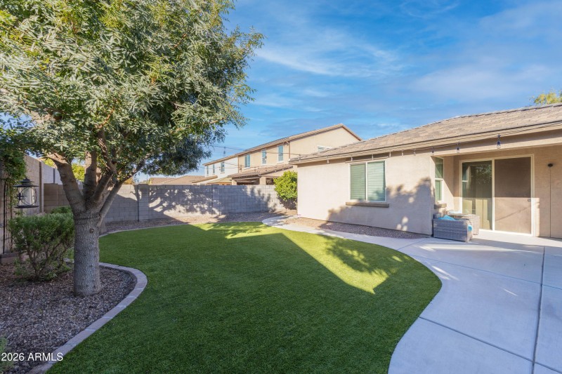 W Arroyo Way (2421)-4