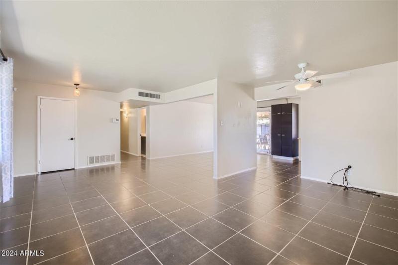 3213 N 63rd Pl - Web Quality - 006 - 08