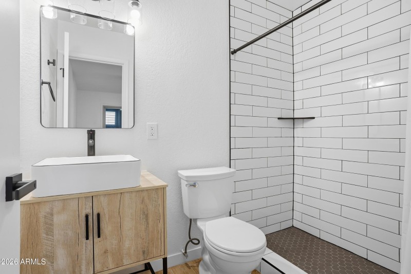 Primary 1 Restroom walk-in Shower