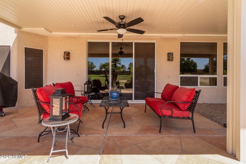 Backyard patio w/view of golf course