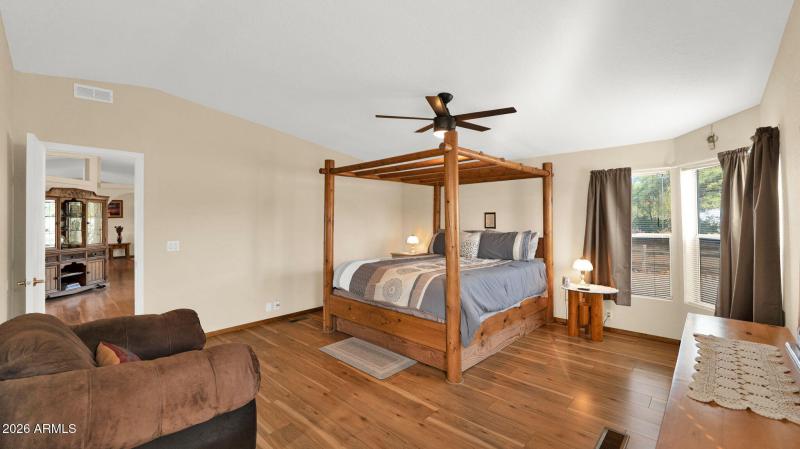 39-web-or-mls-P1398198