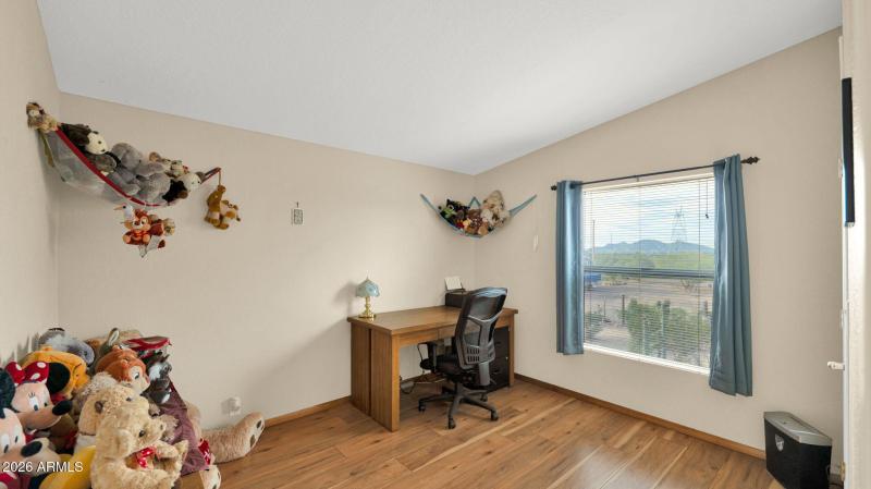 46-web-or-mls-P1398359