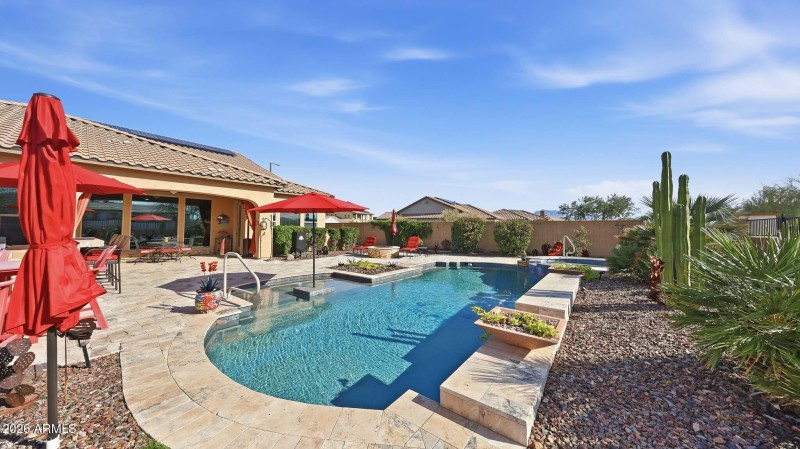 Beautiful Private Pool