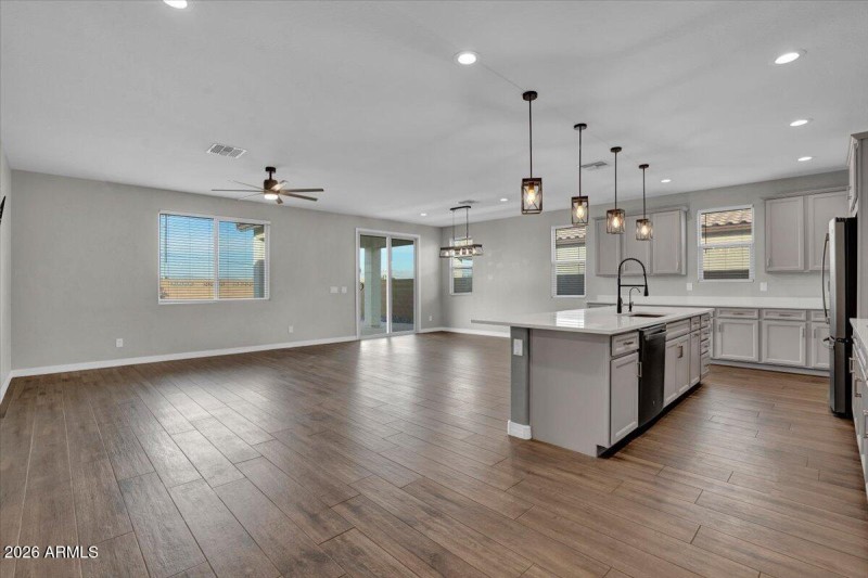 Living room & kitchen