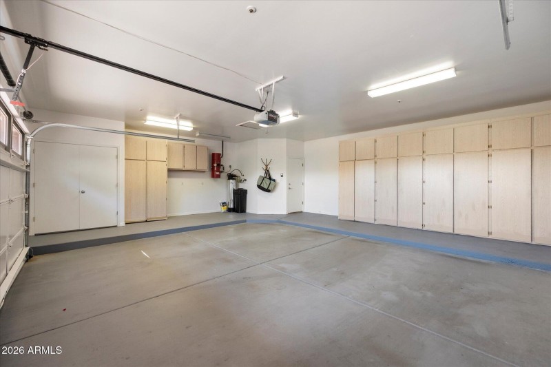 2.5 Car Garage w/ Cabinets