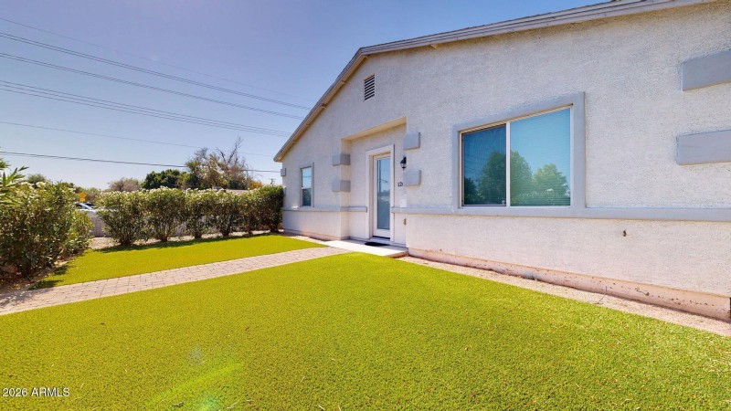 1202-E-Colter-St-01062026_104334