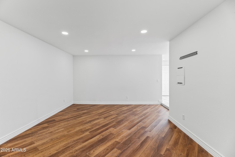 LIVING ROOM - VIEW II