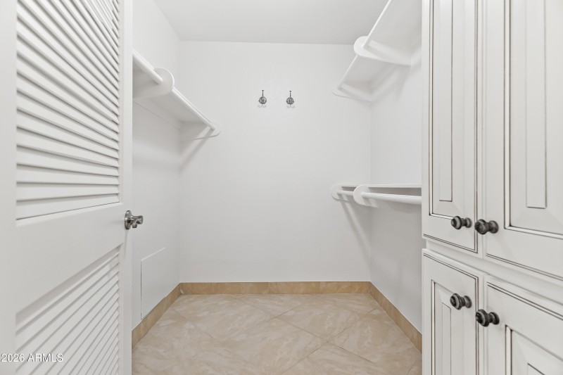 PRIMARY BDRM - HUGE WALK-IN CLOSET