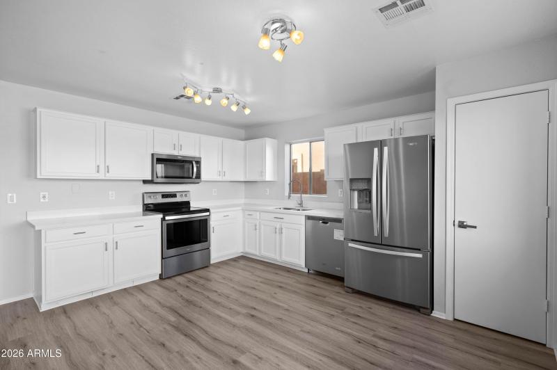 1545 S 231st Ln Buckeye AZ 85326-38