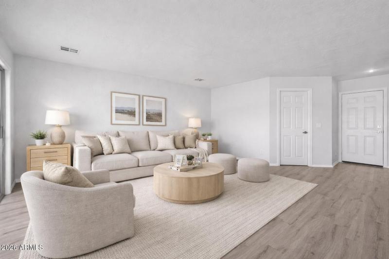 77455374-DDB4-4824-A471-536B709BFF04