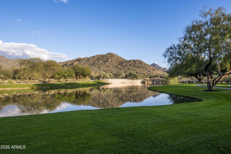 Lake at Desert Spring Park
