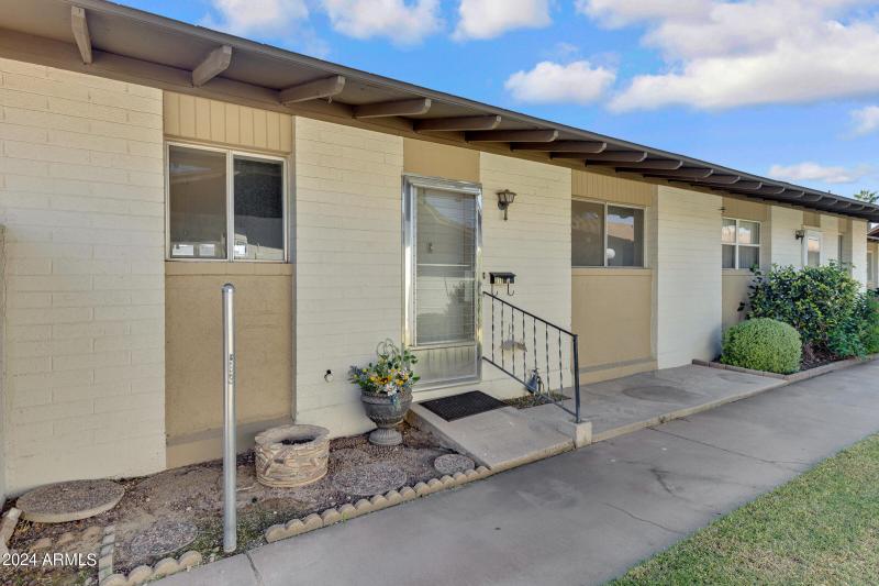 6721 E McDowell Rd G316-1