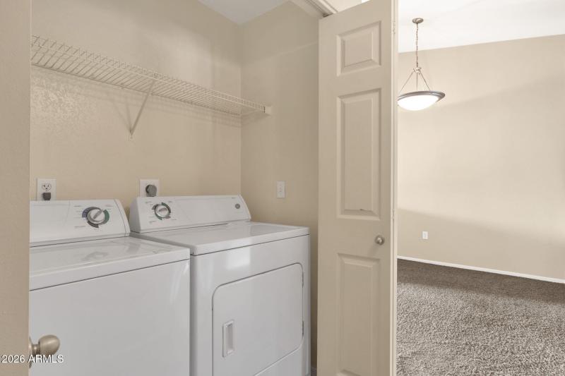 14-web-or-mls-5335-e-shea-blvd-2052