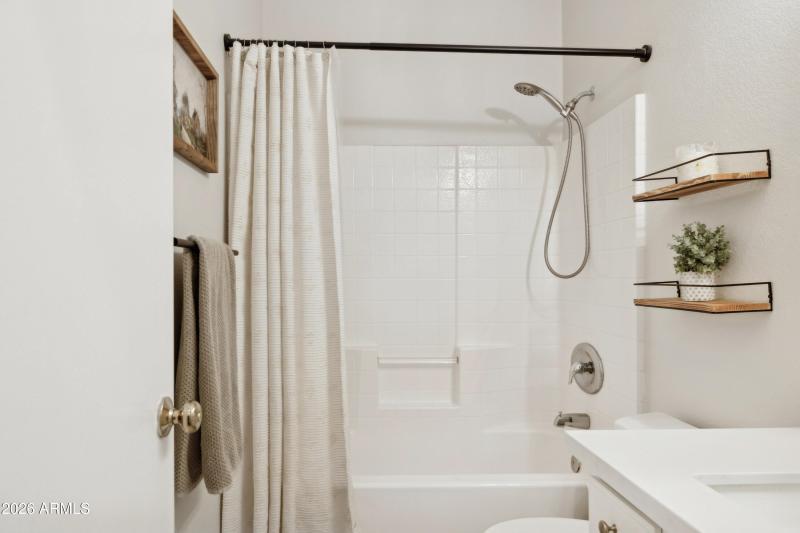 21-print-1594-e-megan-st-Edit