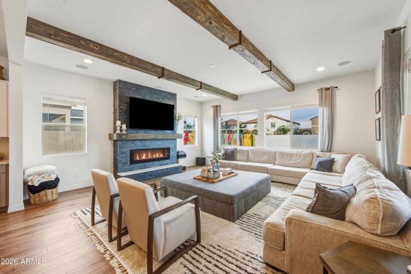 14_dsc_9845_with_fire