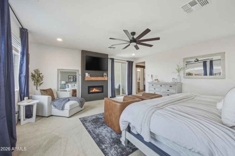 20_dsc_9866_with_fire