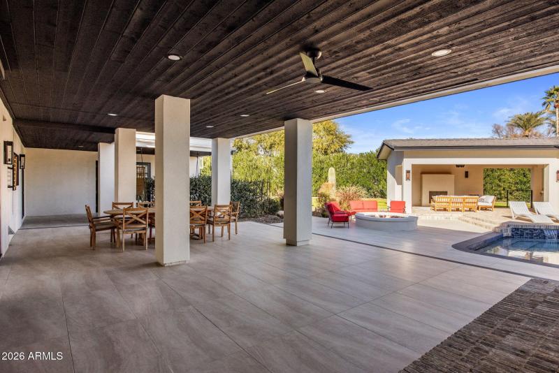 24-web-or-mls-D46A8142