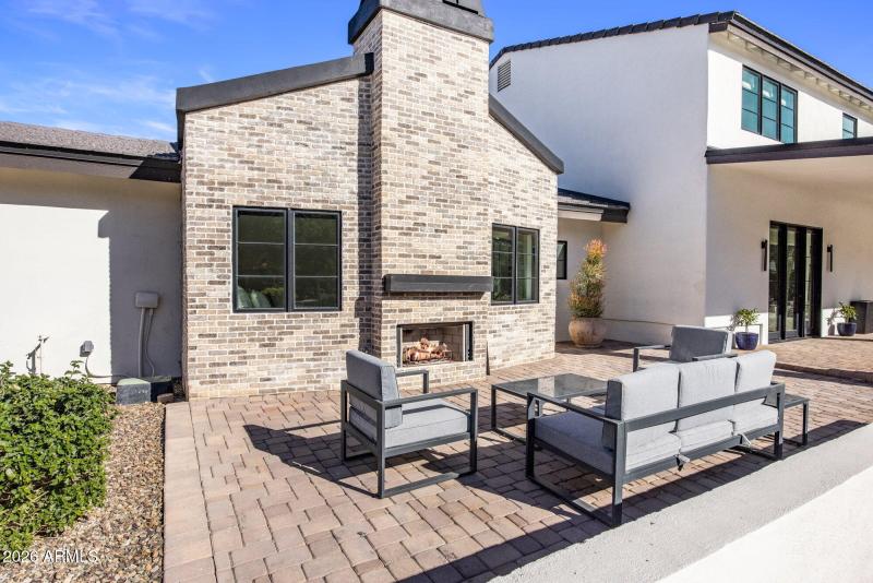 33-web-or-mls-D46A8211