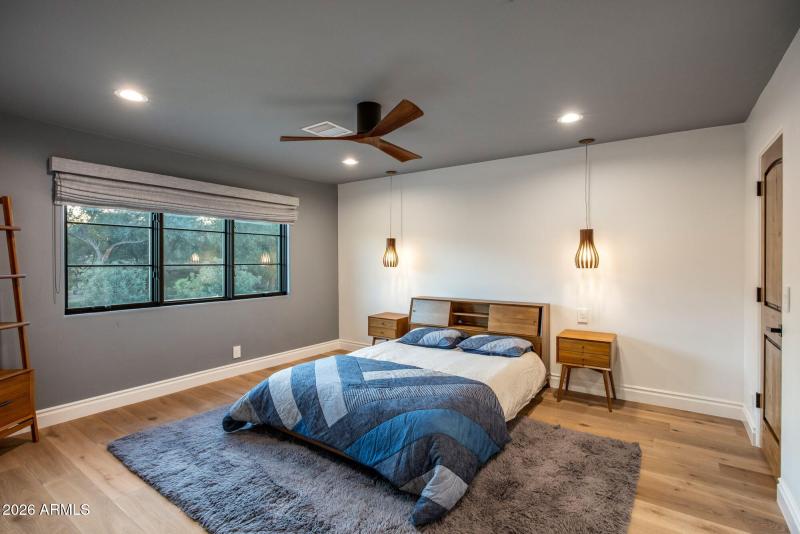 98-web-or-mls-D46A8591