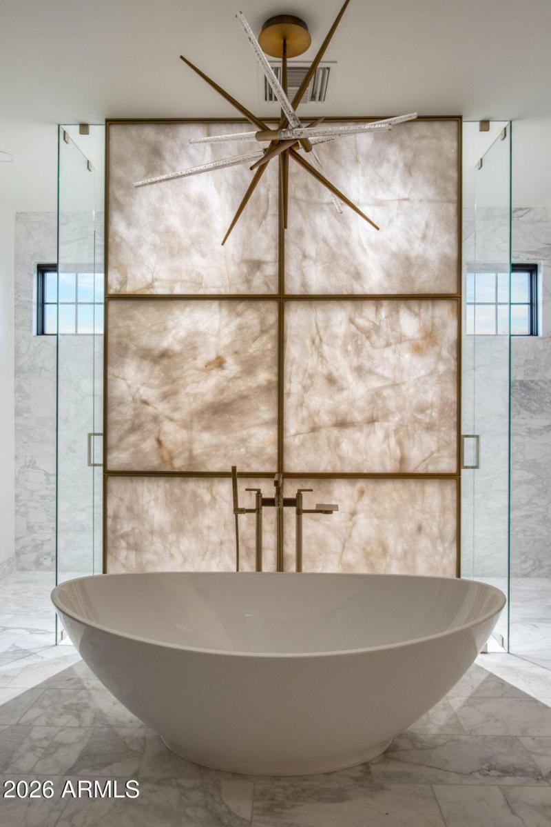 104-web-or-mls-D46A8647