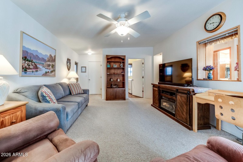 Lot 119112-012-007-1500x1000