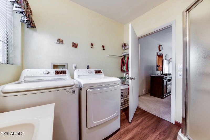 Lot 119115-015-010-1500x1000