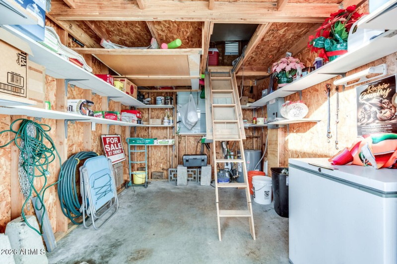 Lot 119119-019-016-1500x1000