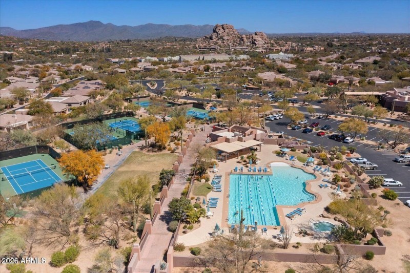 20251128180235415112000000-o