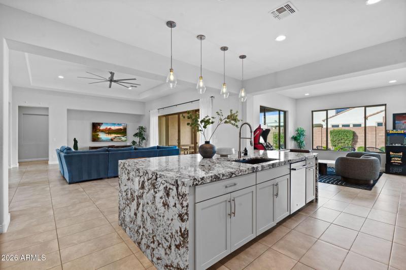 10 foot Kitchen Island