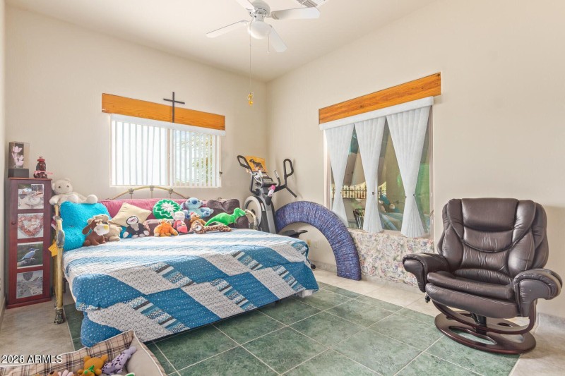 20230420063657402864000000-o Guest Bed 2