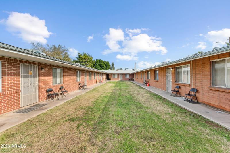 photos_high_resolution_27_1841_W_Fairmou