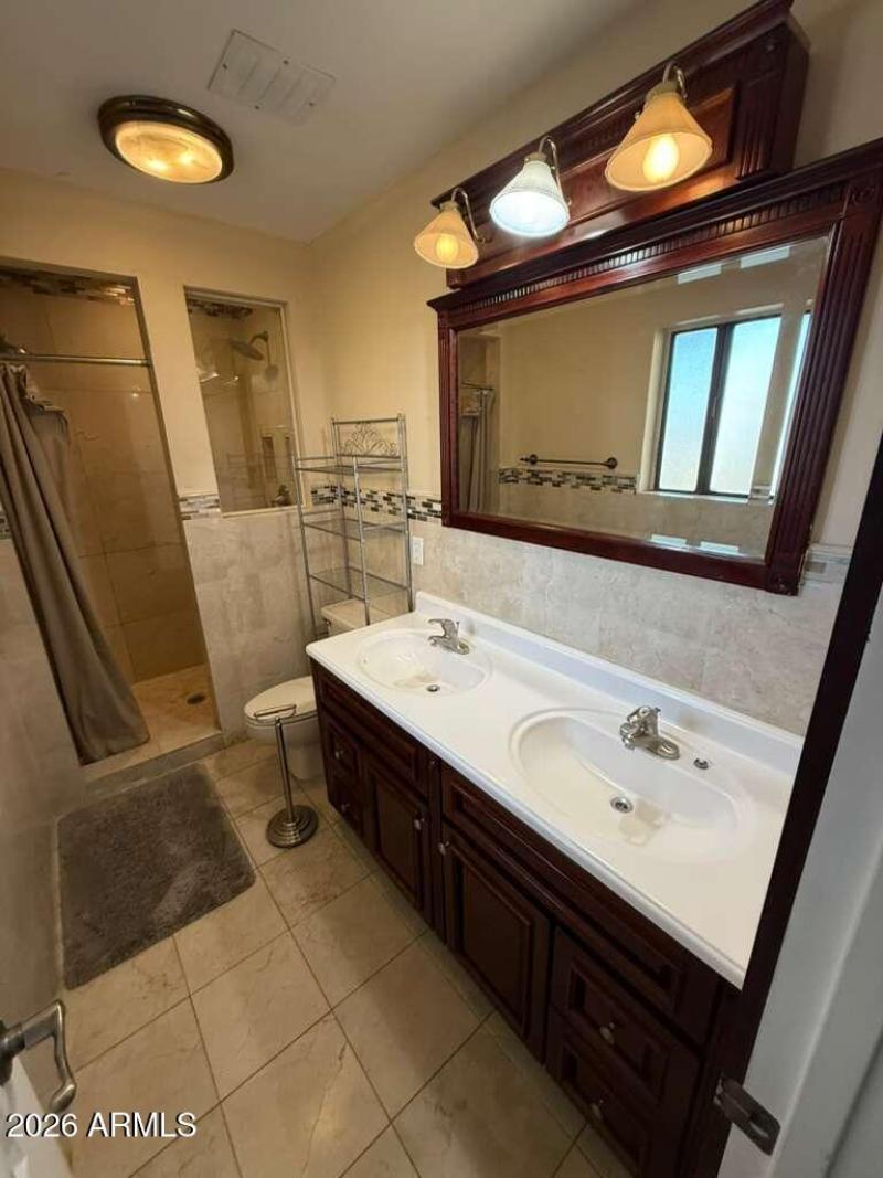 WhatsApp Image 2026-01-06 at 1.03.36 PM