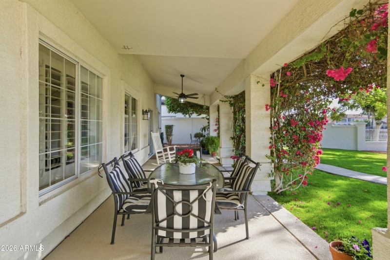 57-1349 E. Catamaran_RedHogMedia