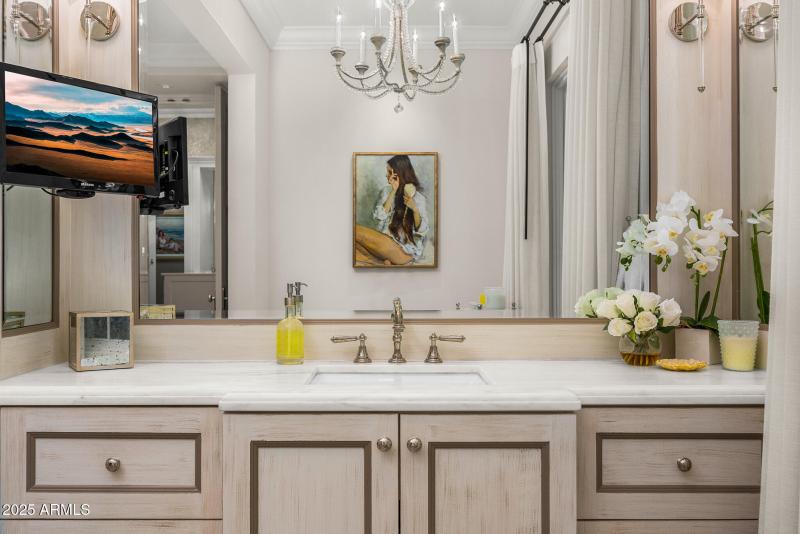 primary bath_her vanity